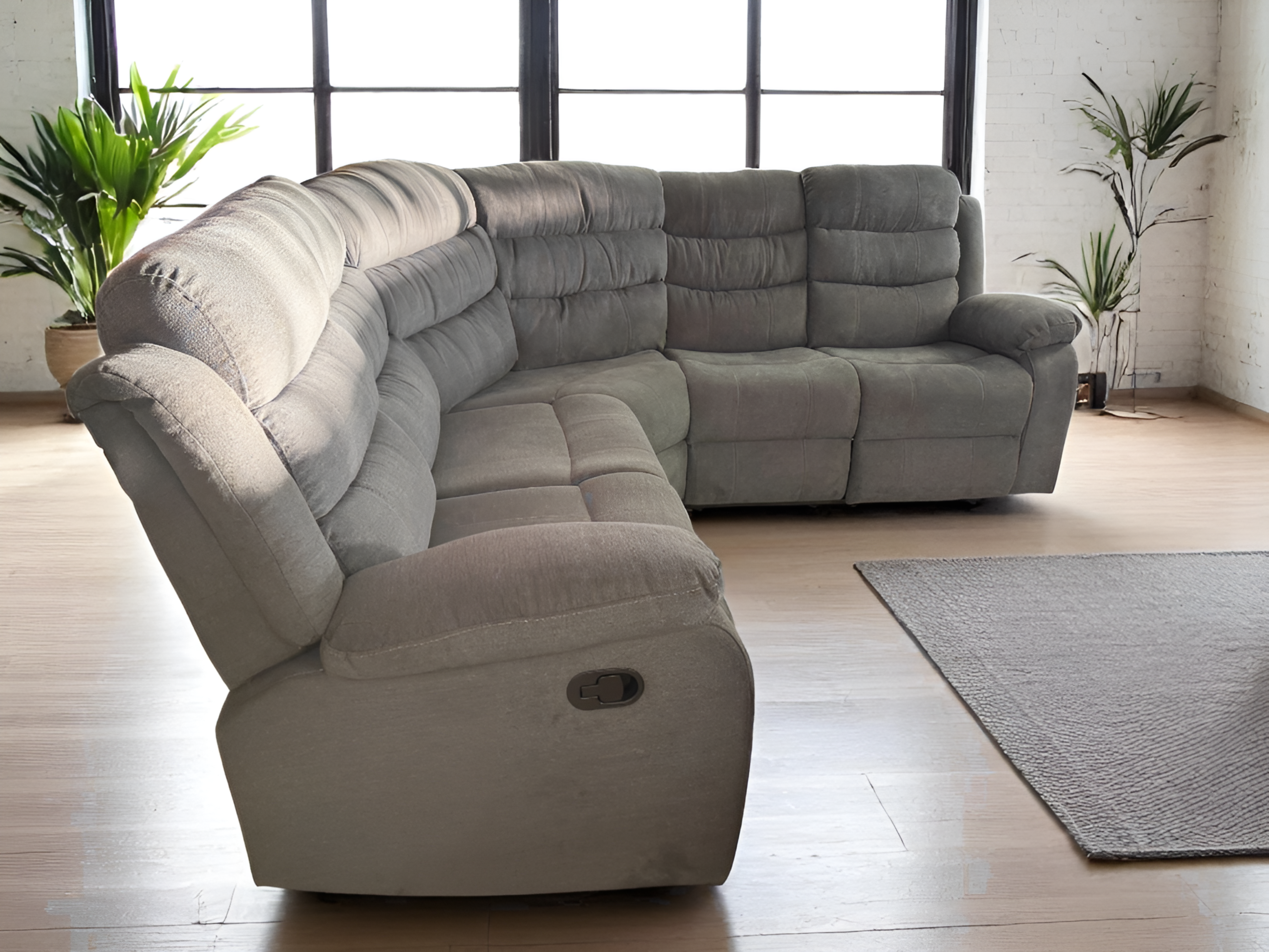 UltraPlush™ Manual‑Reclining Sectional in Woven Performance Fabric – 7006