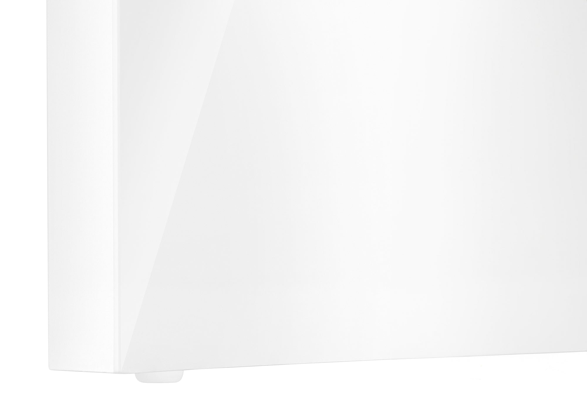 LUXARA™ – HIGH GLOSS OFFICE DESK – I 7581