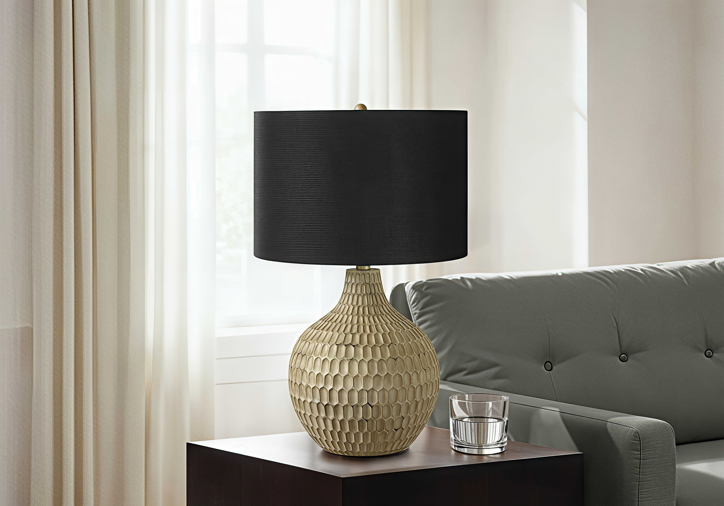 CALDERA NOIR™ – SCULPTURAL GOURD TABLE LAMP – I 9606
